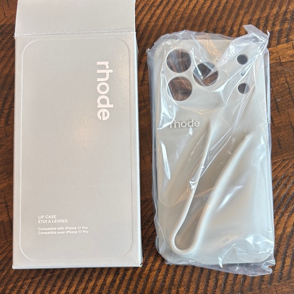 RHODE Gray Phone Case for iPhone 17 Pro